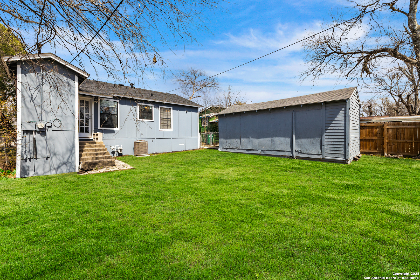 1034 West Wildwood Drive San Antonio TX 78201