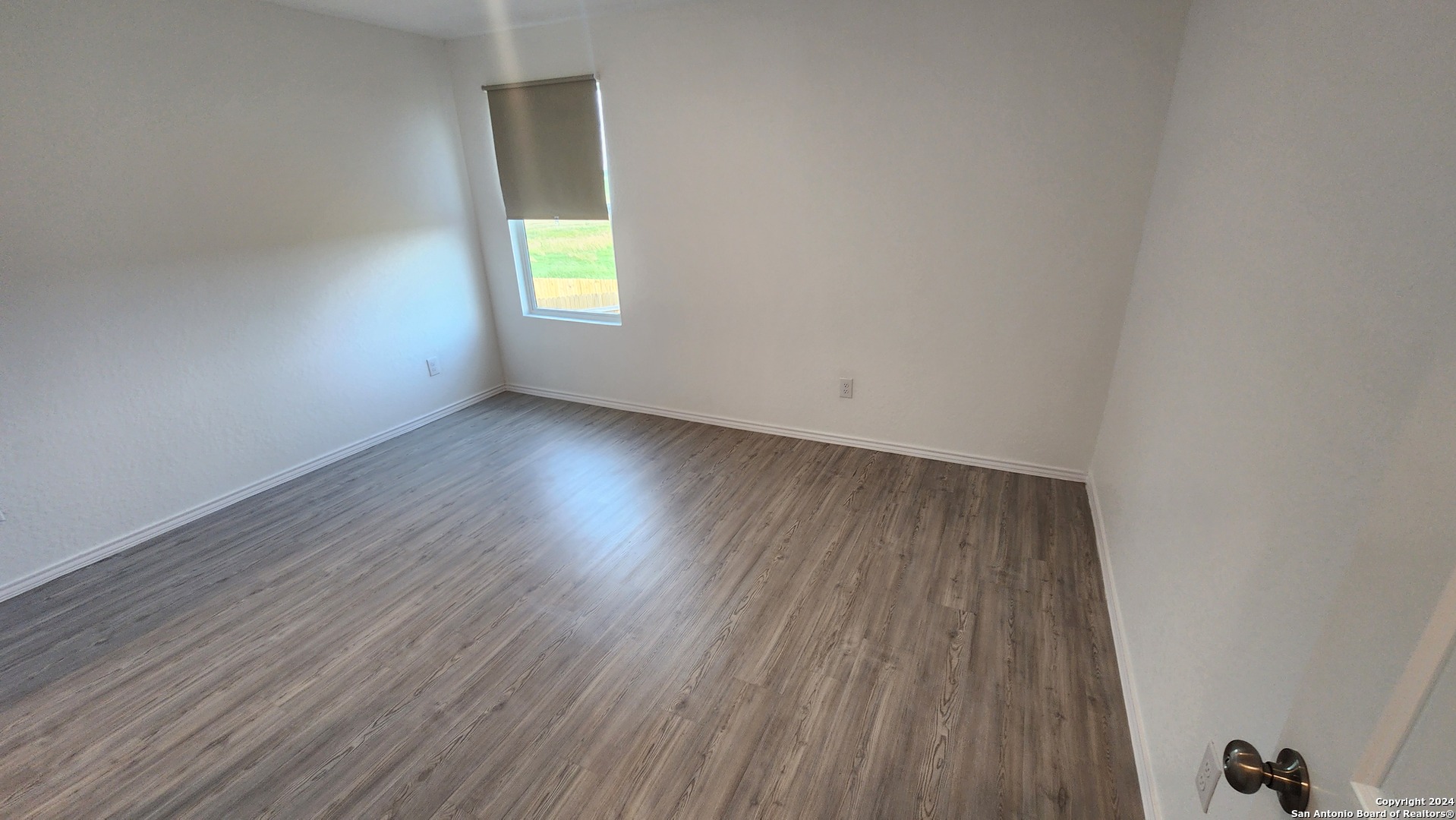 2815 Charpak Drive Converse TX 78109