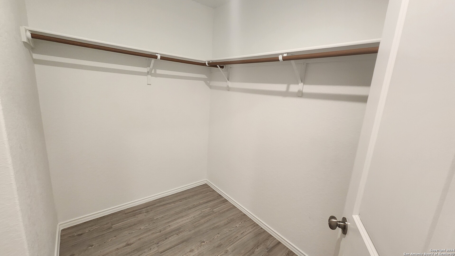 2815 Charpak Drive Converse TX 78109
