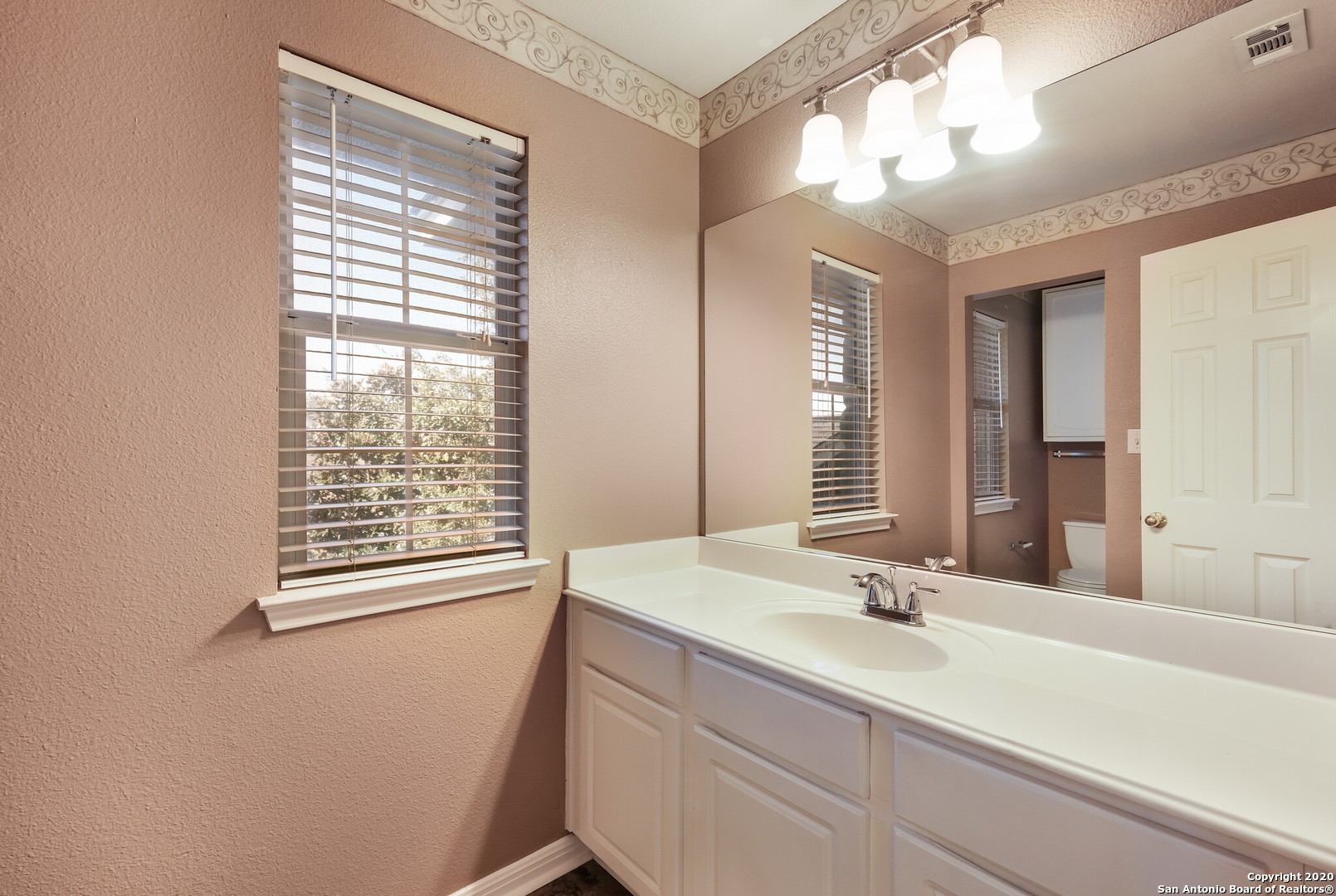 1310 Mesa Draw San Antonio TX 78258
