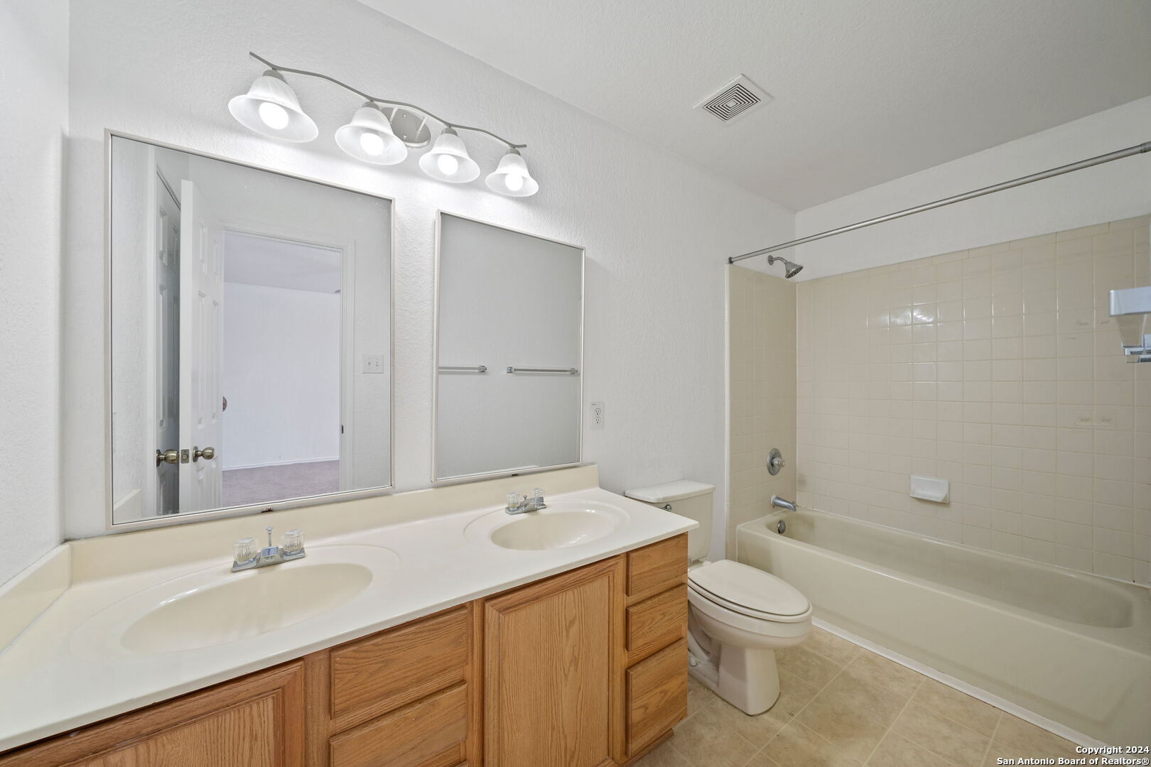 7 Kenrock Ridge San Antonio TX 78254
