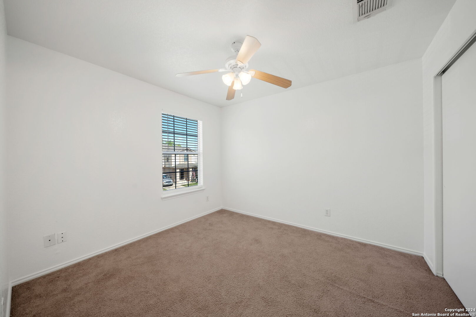 7 Kenrock Ridge San Antonio TX 78254