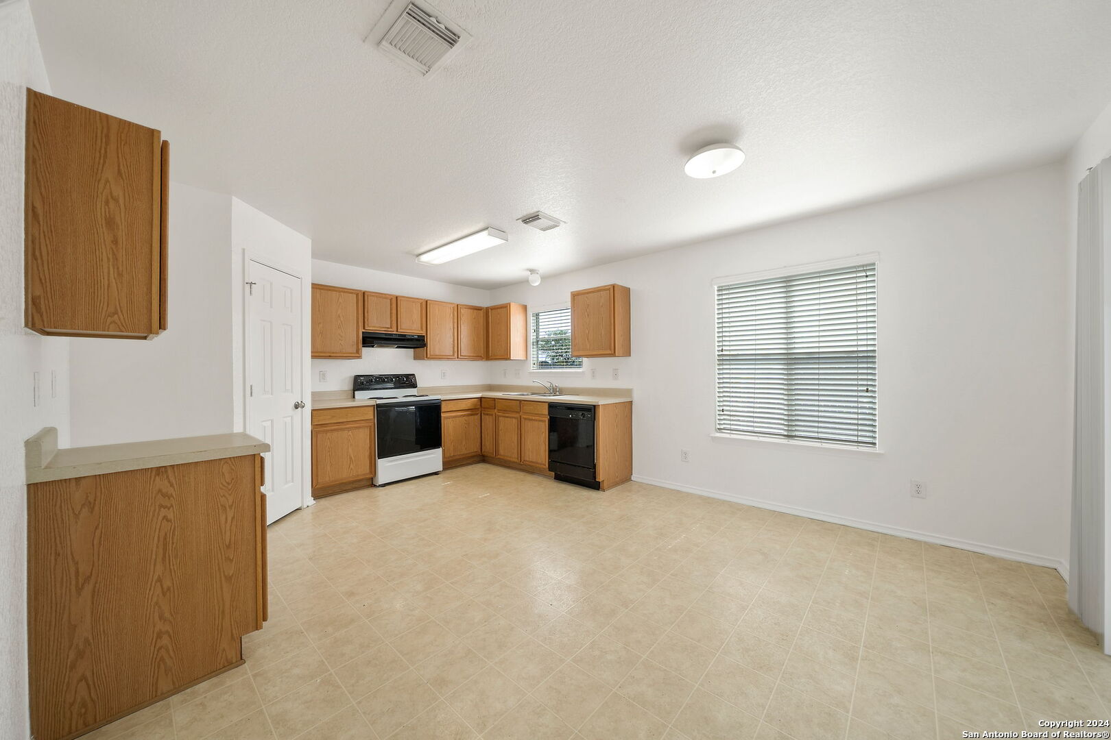 7 Kenrock Ridge San Antonio TX 78254