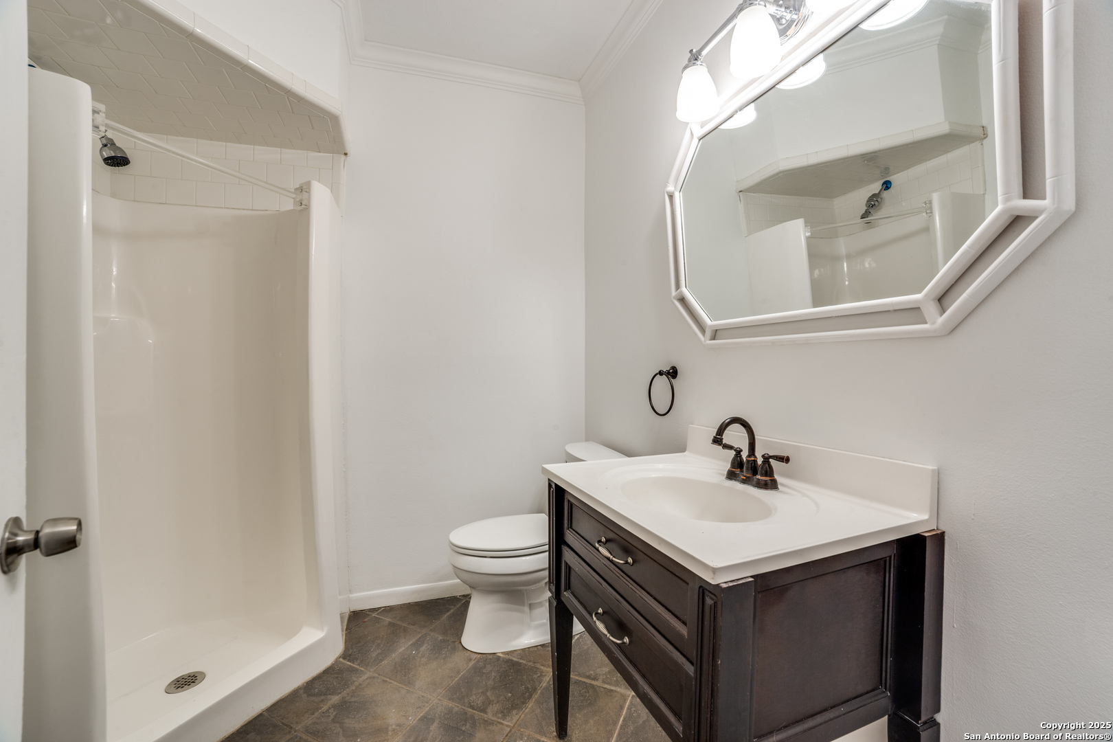 303 Harrison Alamo Heights TX 78209