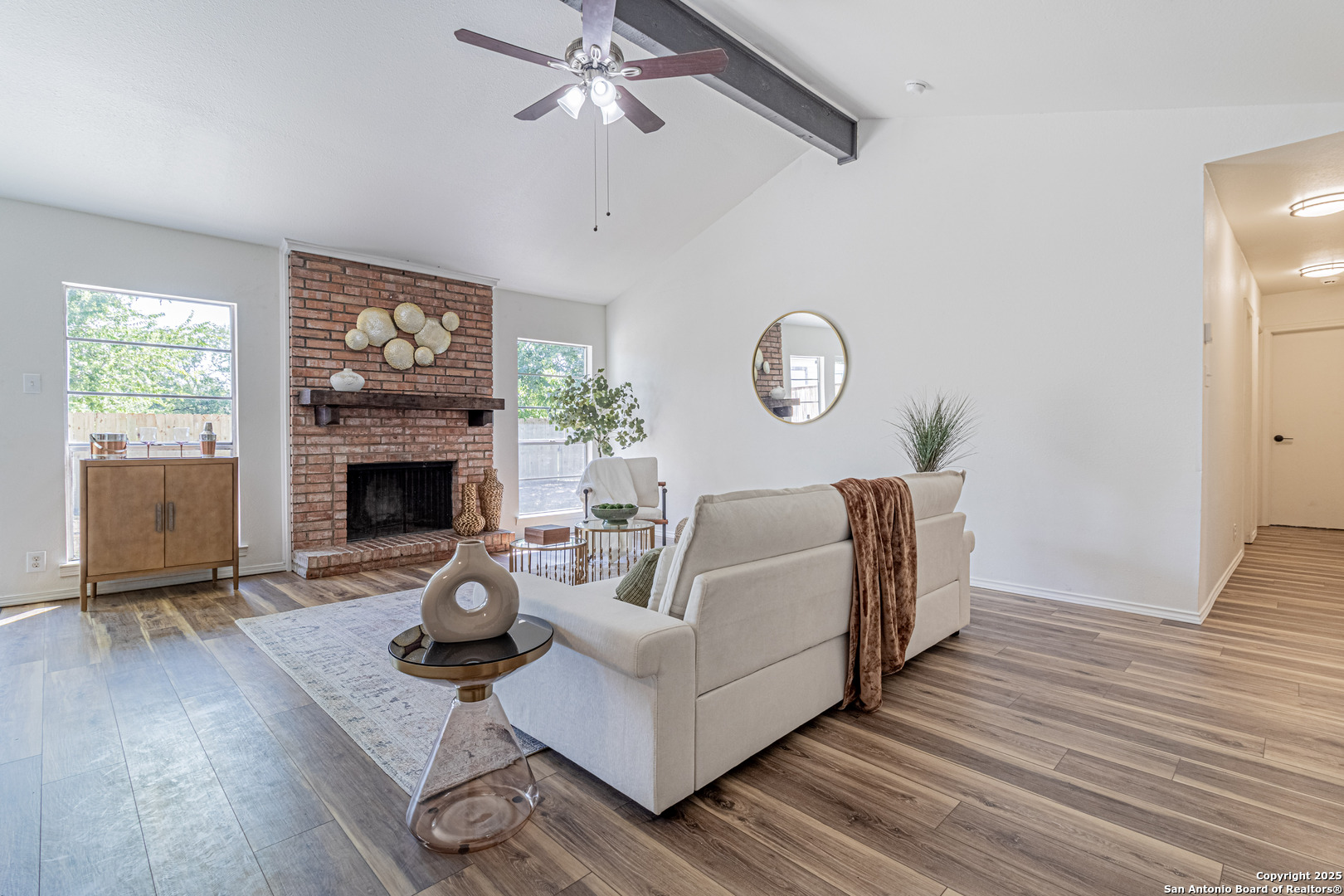 1142 Churing San Antonio TX 78245