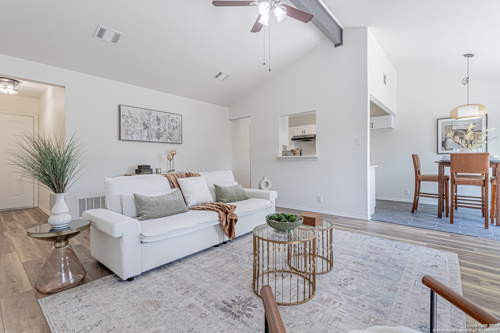 1142 Churing San Antonio TX 78245