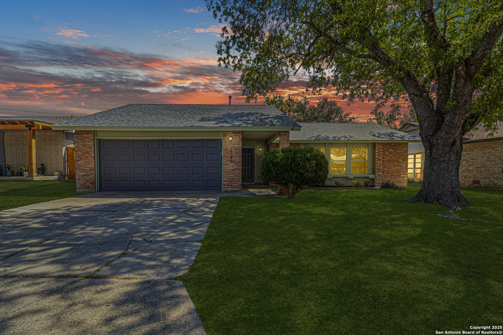 1142 Churing San Antonio TX 78245