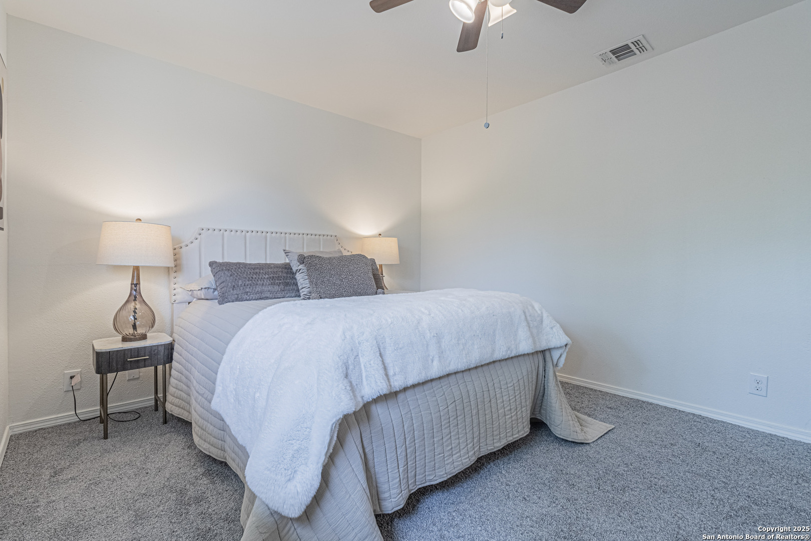 1142 Churing San Antonio TX 78245