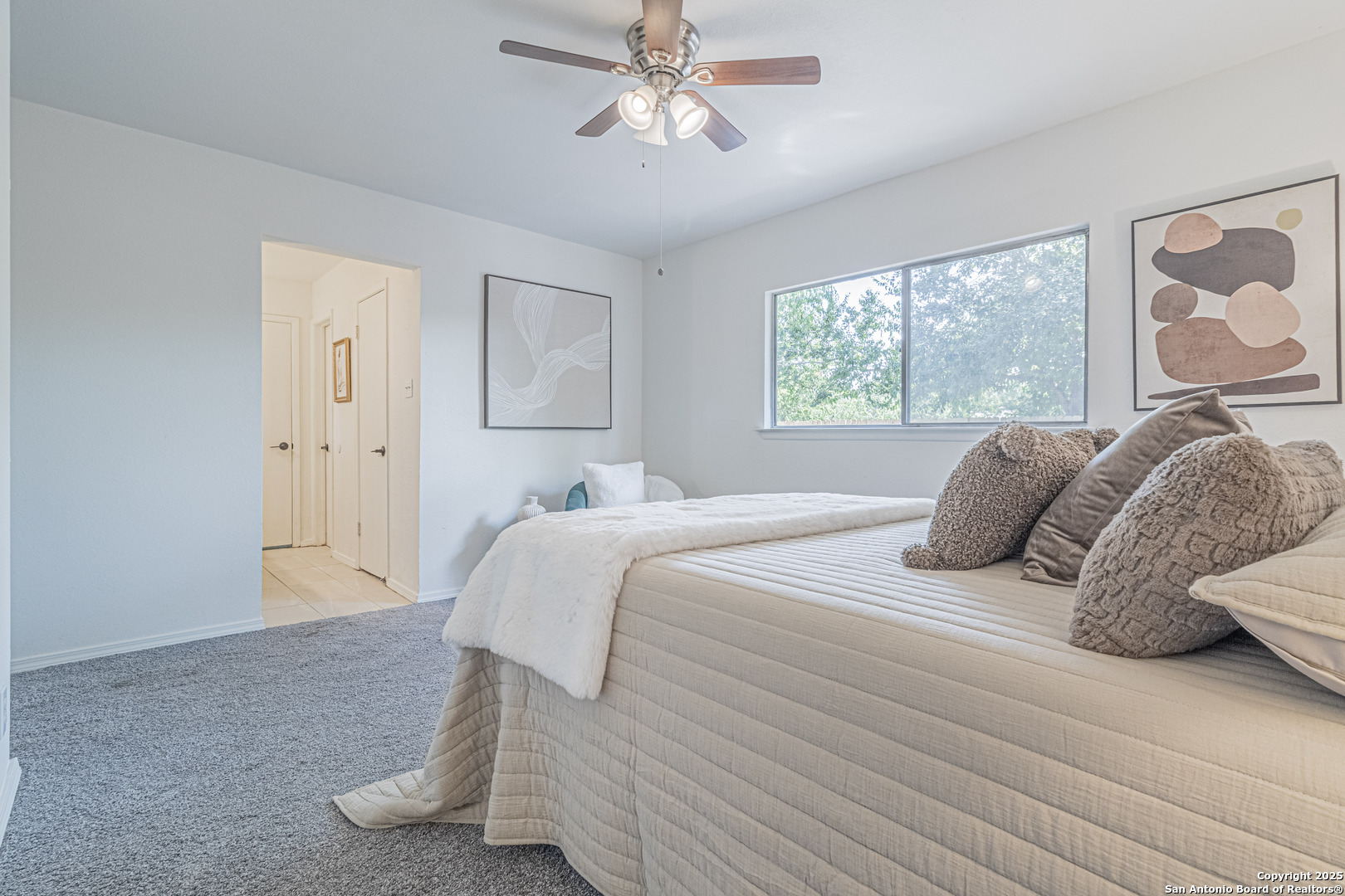 1142 Churing San Antonio TX 78245