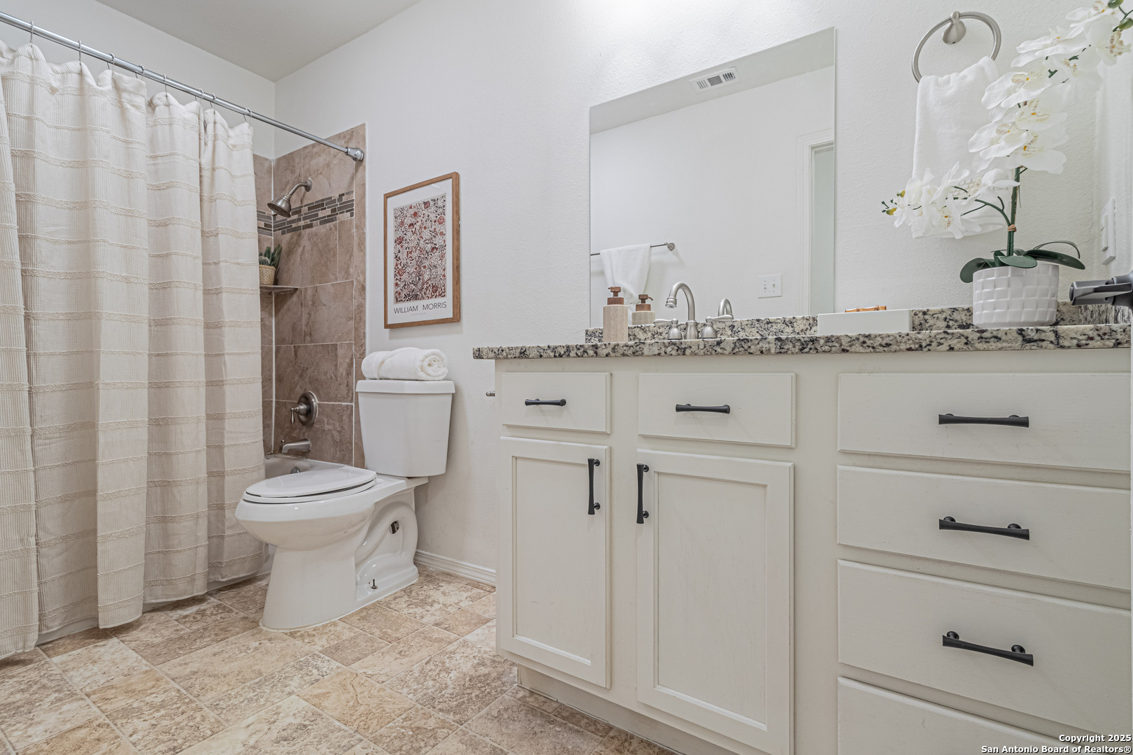 1142 Churing San Antonio TX 78245