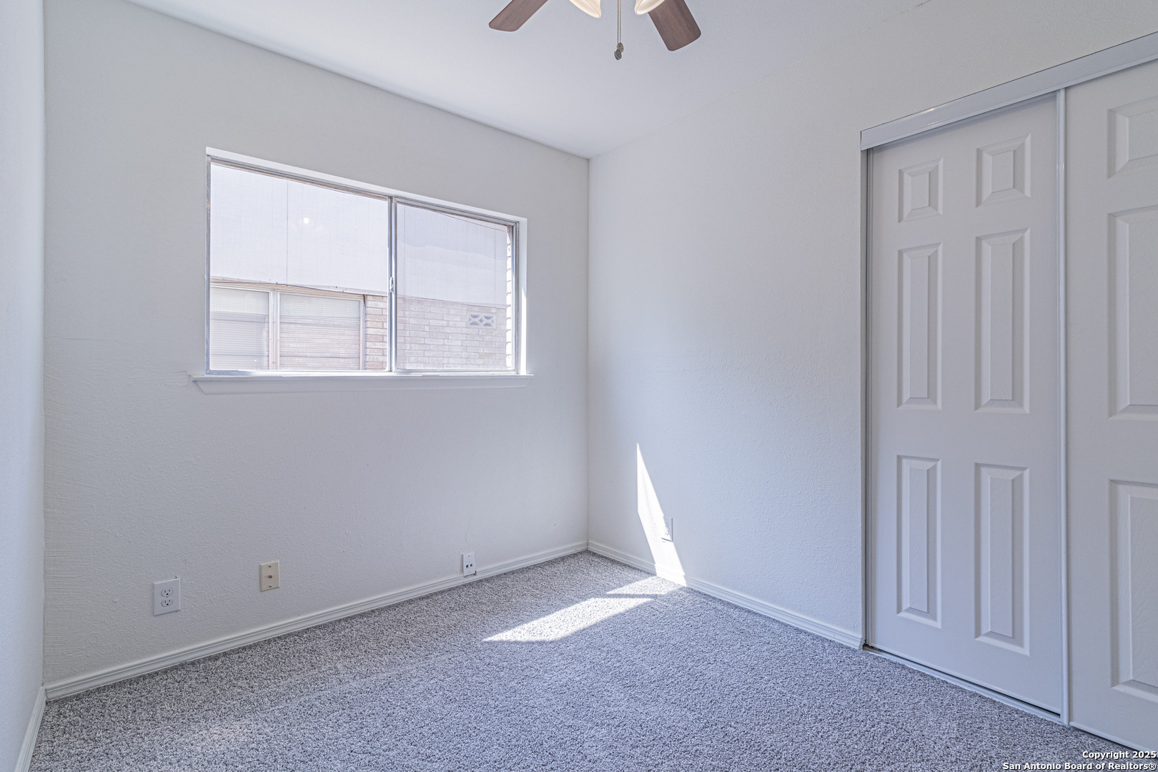1142 Churing San Antonio TX 78245