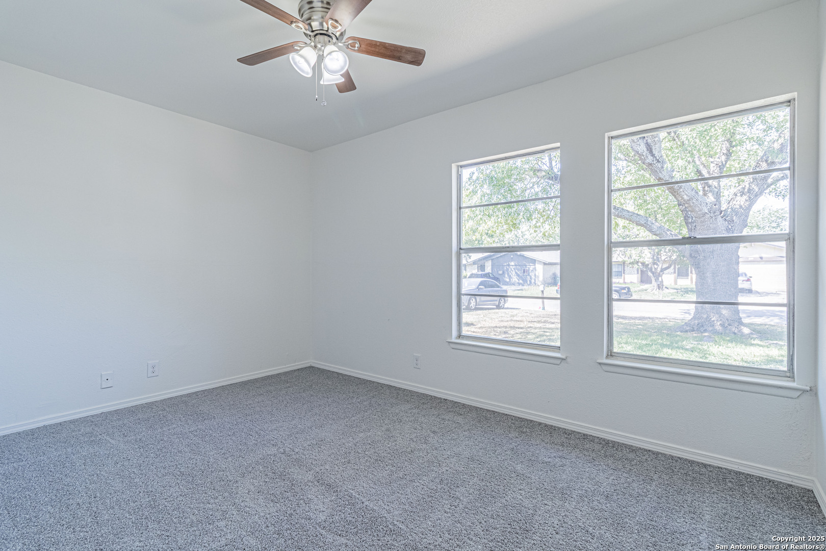 1142 Churing San Antonio TX 78245