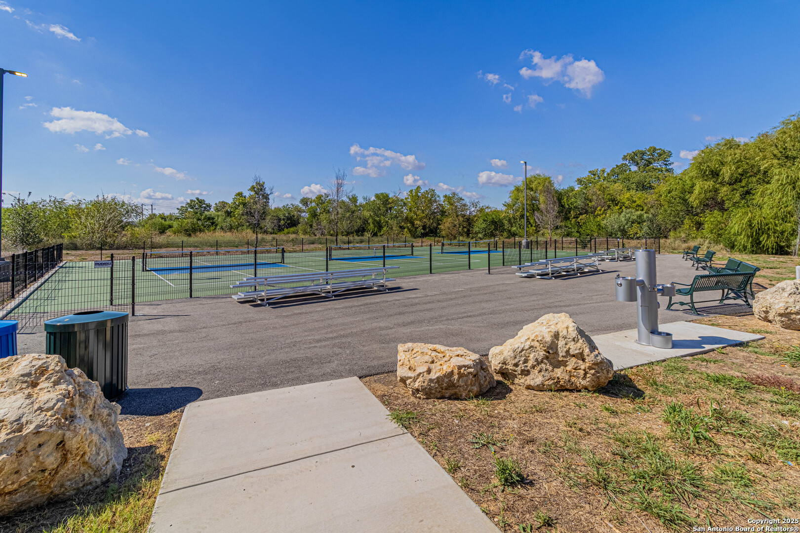 1142 Churing San Antonio TX 78245