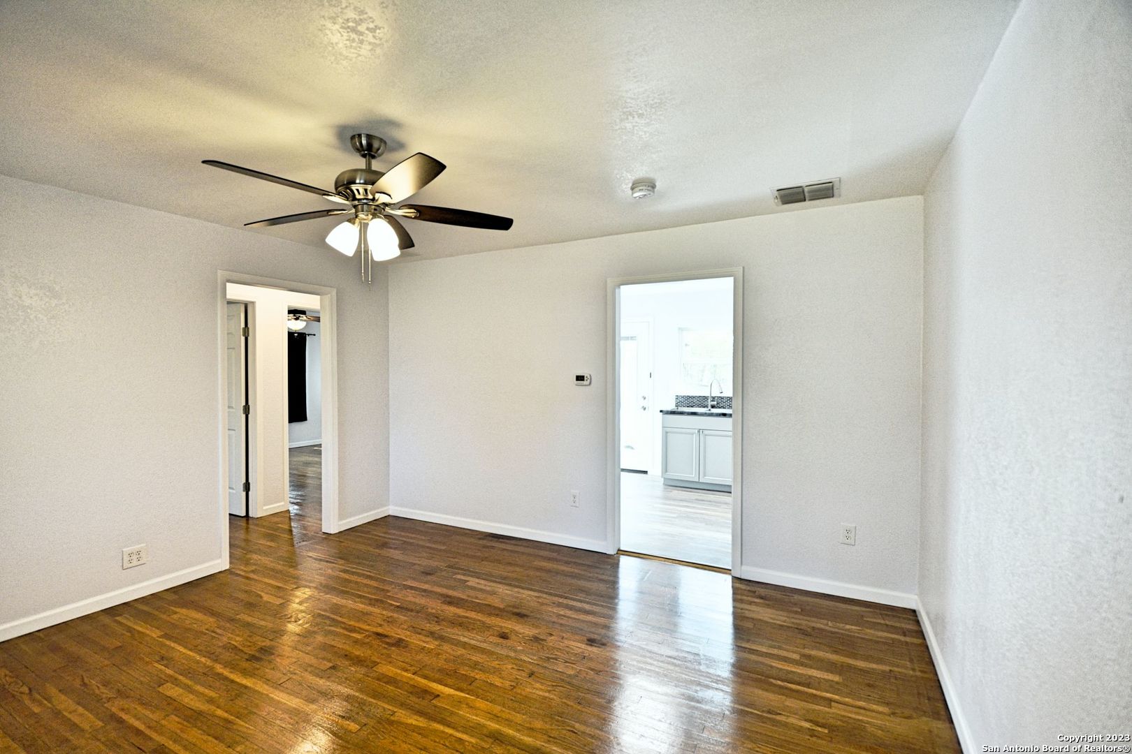 571 W Merriweather Street New Braunfels TX 78130