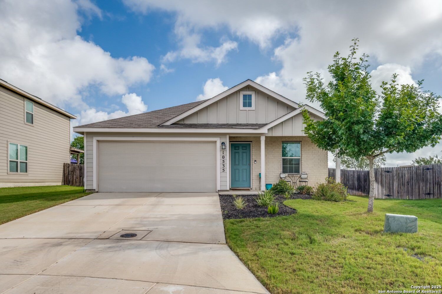 10535 Hammock Hill Converse TX 78109
