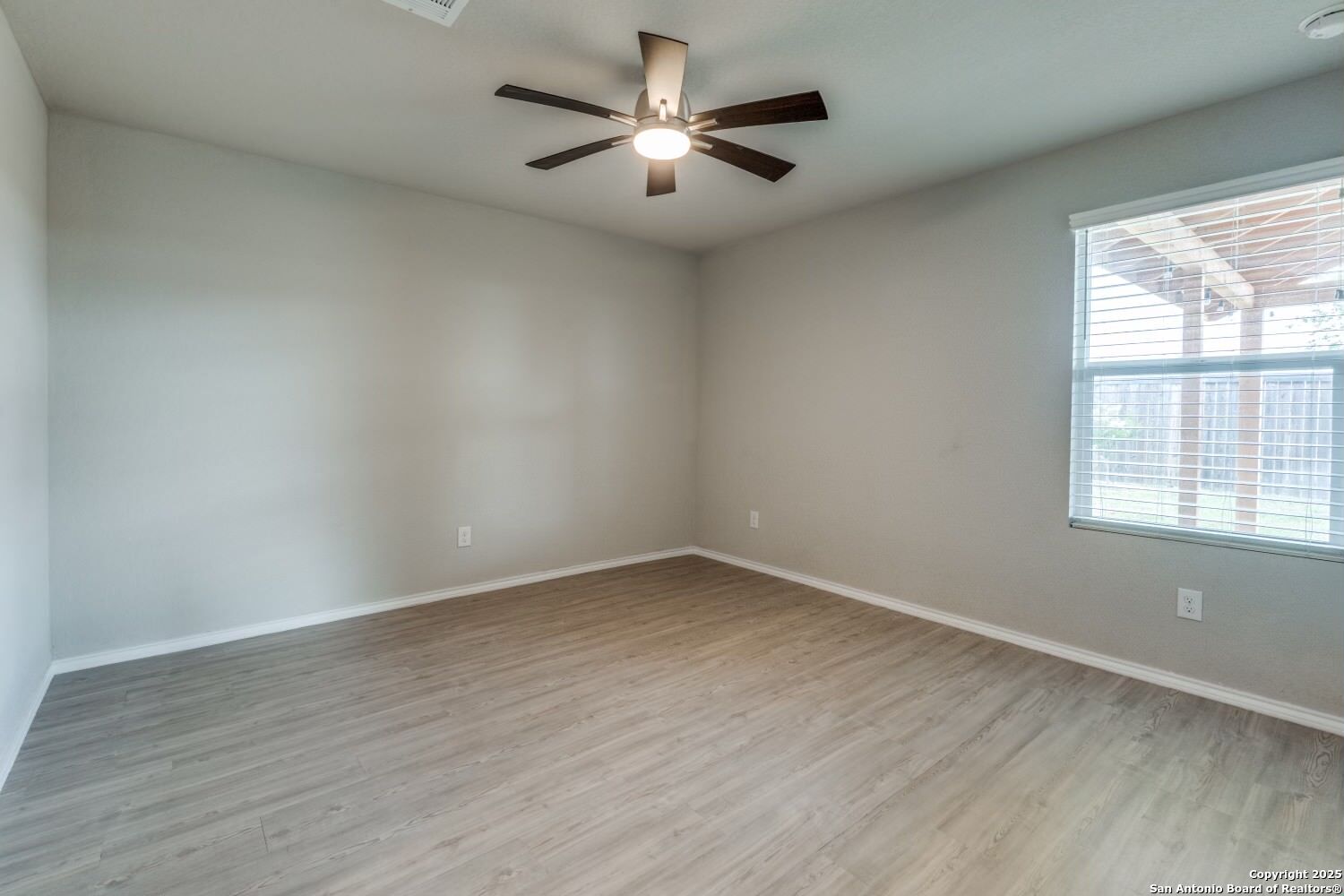 10535 Hammock Hill Converse TX 78109