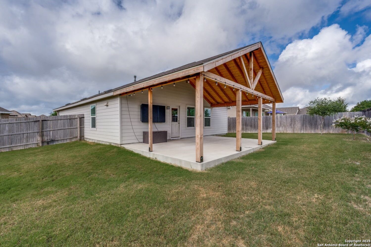 10535 Hammock Hill Converse TX 78109
