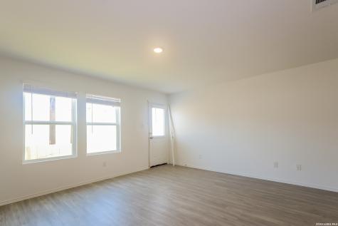1702 Morse San Antonio TX 78227