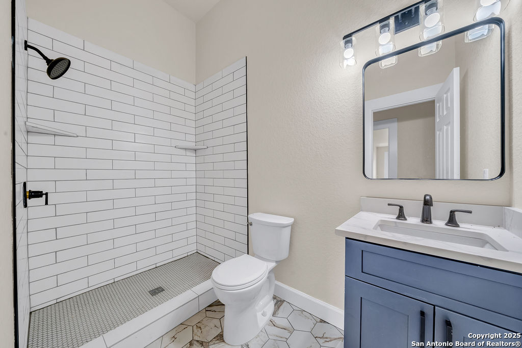 530 E Carson Street San Antonio TX 78208