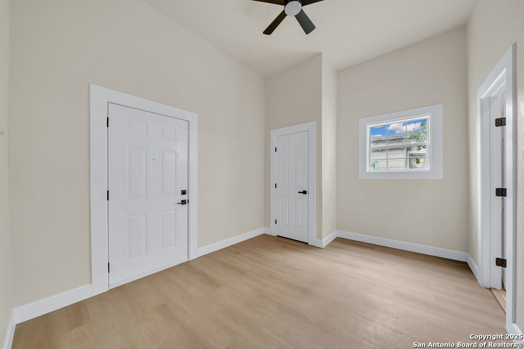 530 E Carson Street San Antonio TX 78208
