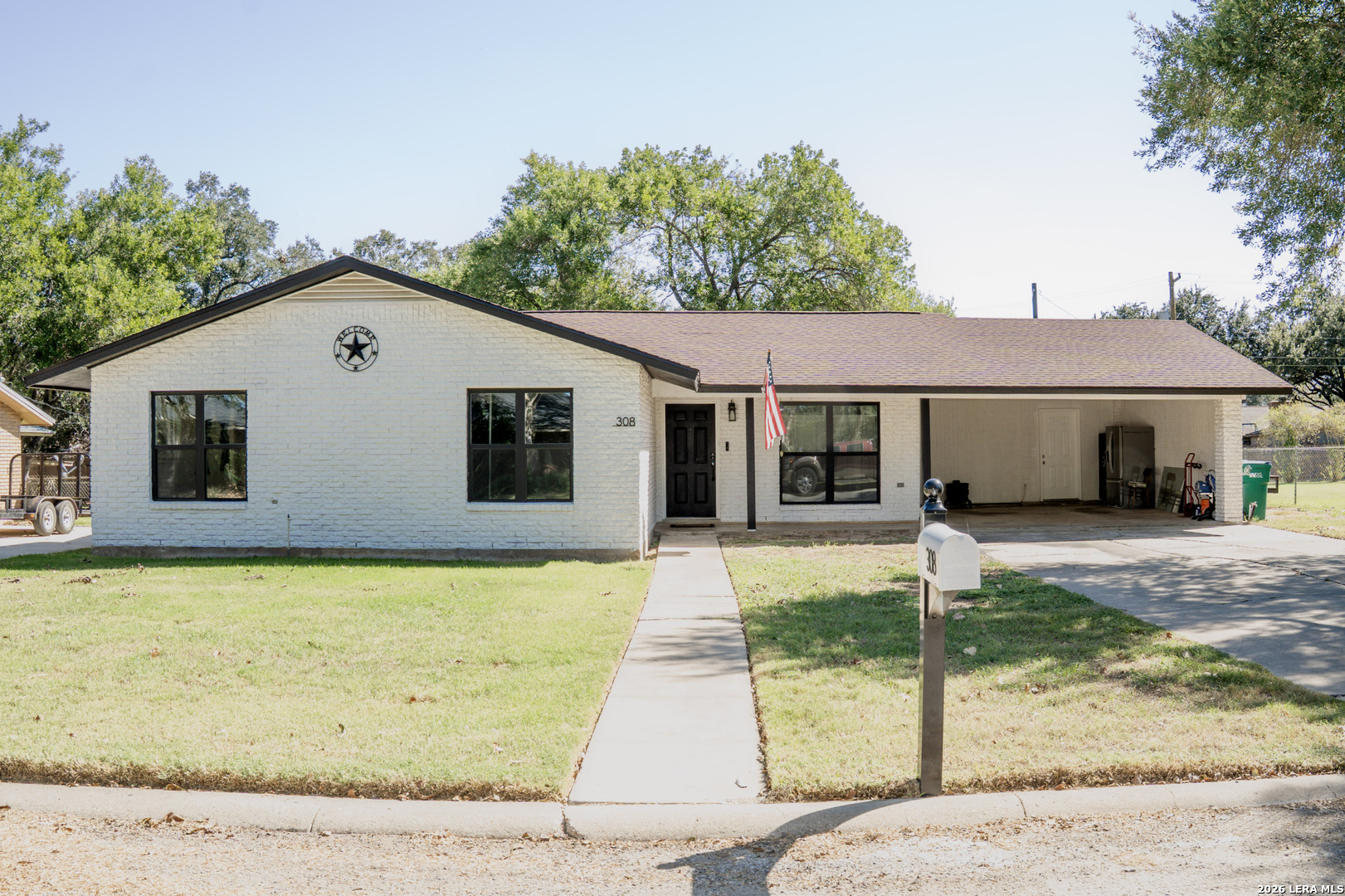 308 Cedalia Avenue Jourdanton TX 78026