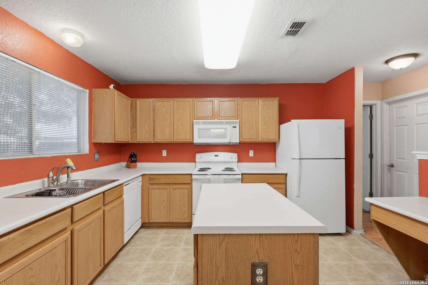 9014 Laguna Falls San Antonio TX 78251