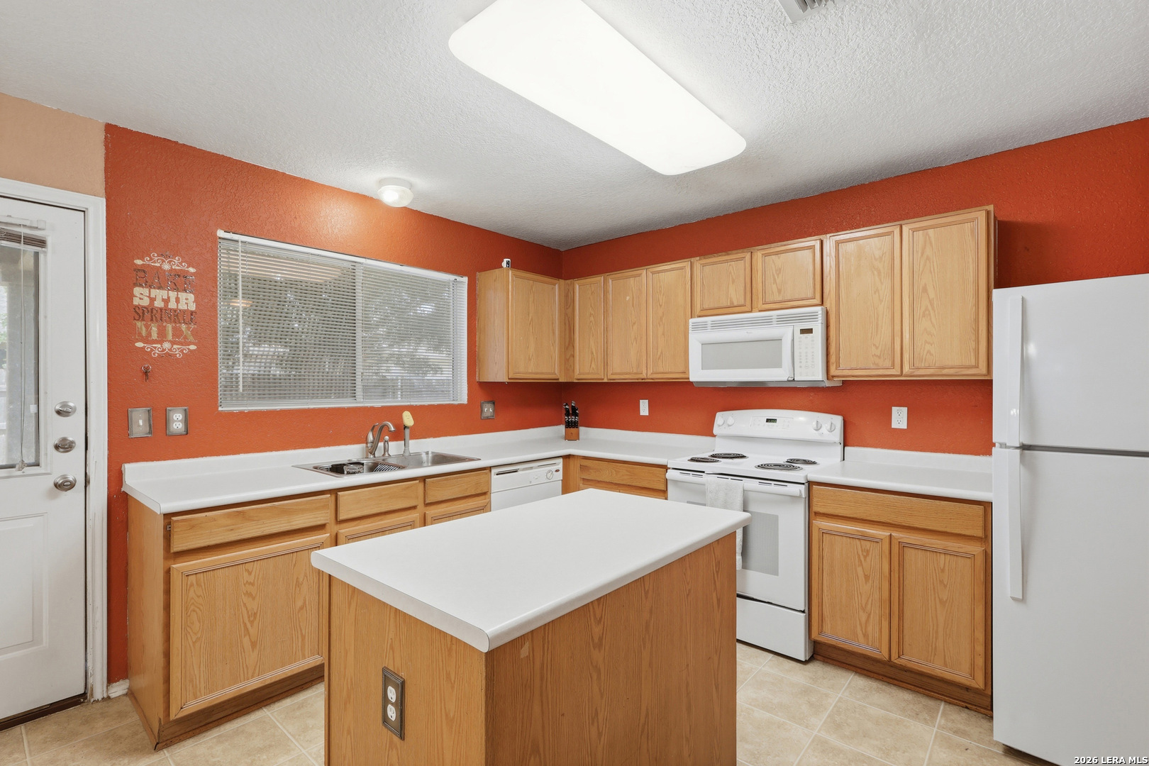9014 Laguna Falls San Antonio TX 78251