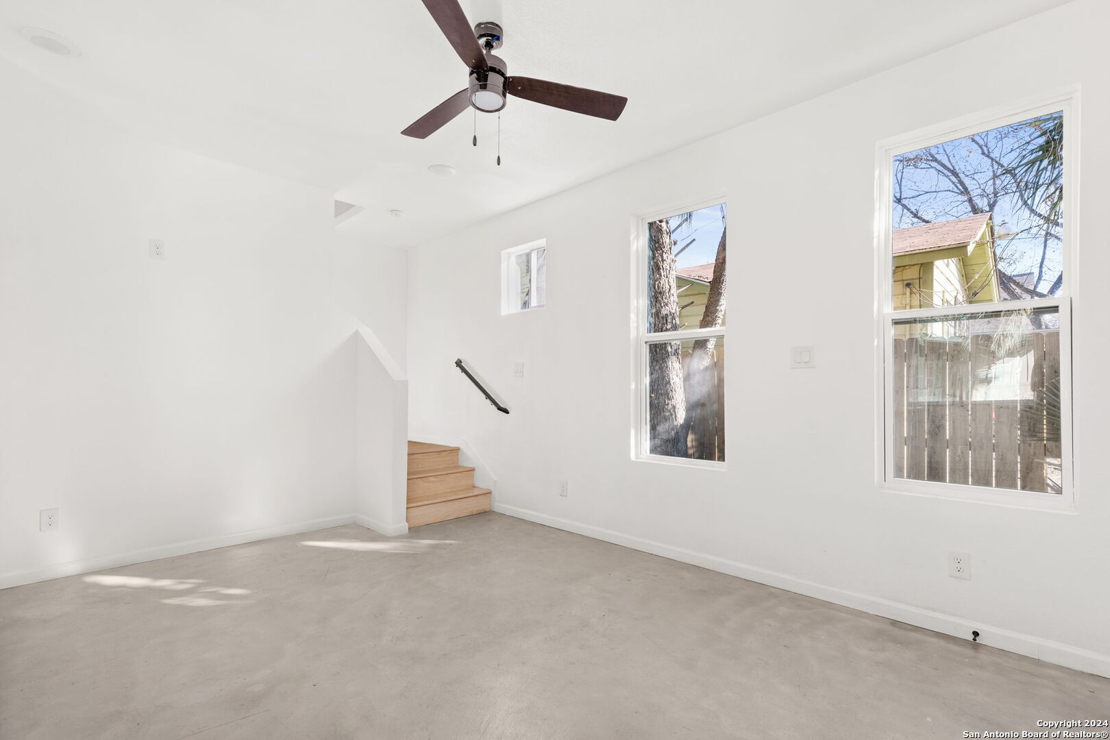 1005 Essex San Antonio TX 78210