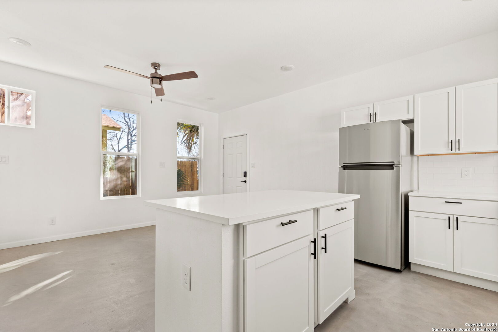 1005 Essex San Antonio TX 78210