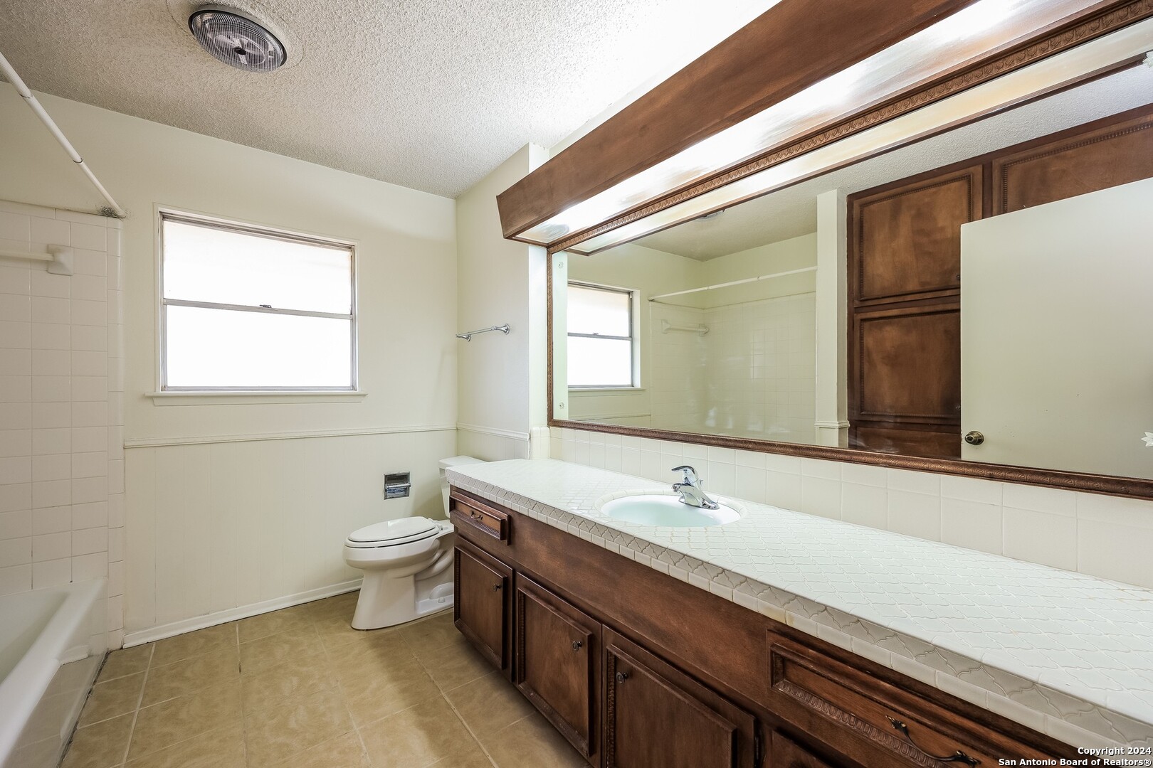 3647 Pinebluff Drive San Antonio TX 78230