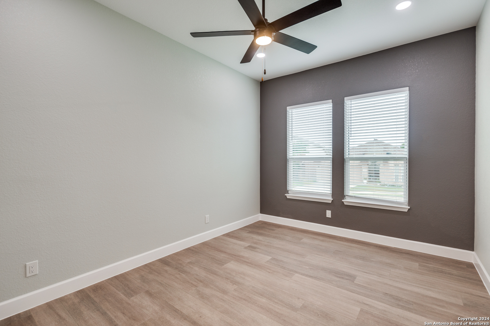 24110 Mountain Cloud San Antonio TX 78258