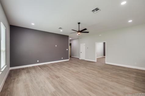 24110 Mountain Cloud San Antonio TX 78258