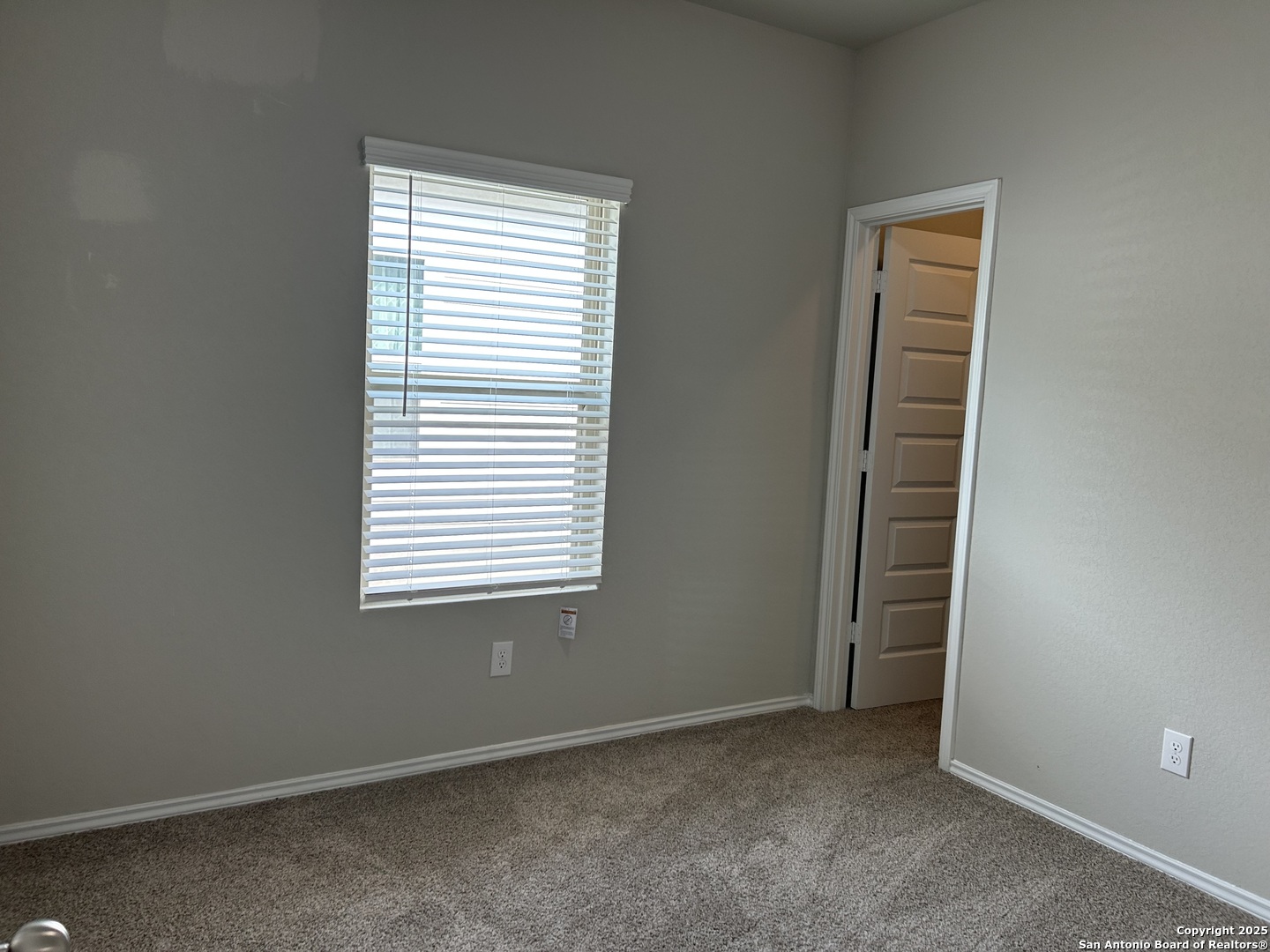 2435 Dry Moss Way San Antonio TX 78224