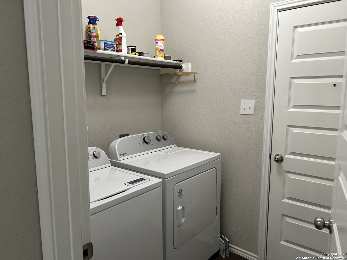 2435 Dry Moss Way San Antonio TX 78224