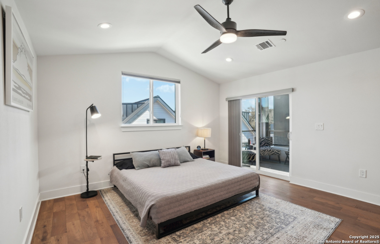 310 Clay San Antonio TX 78204