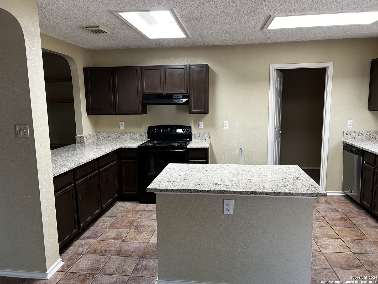 4811 Galewood San Antonio TX 78247