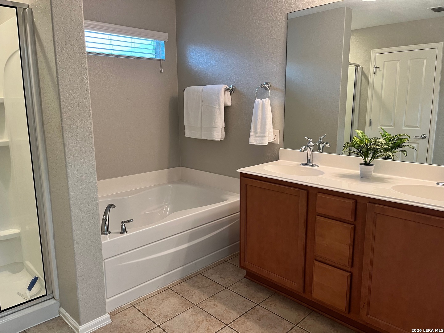 3613 Storm Ridge Schertz TX 78108