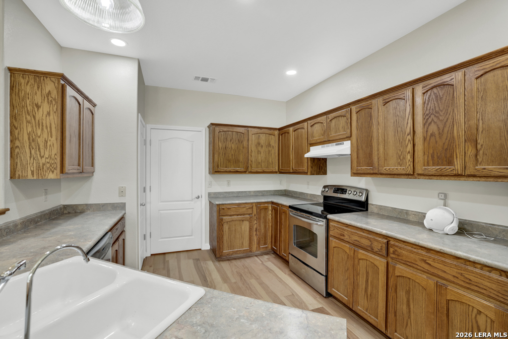 2116 Bentwood Drive New Braunfels TX 78130