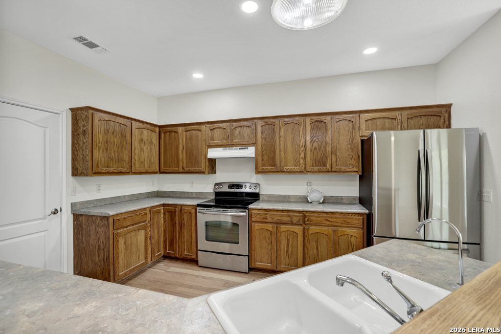 2116 Bentwood Drive New Braunfels TX 78130