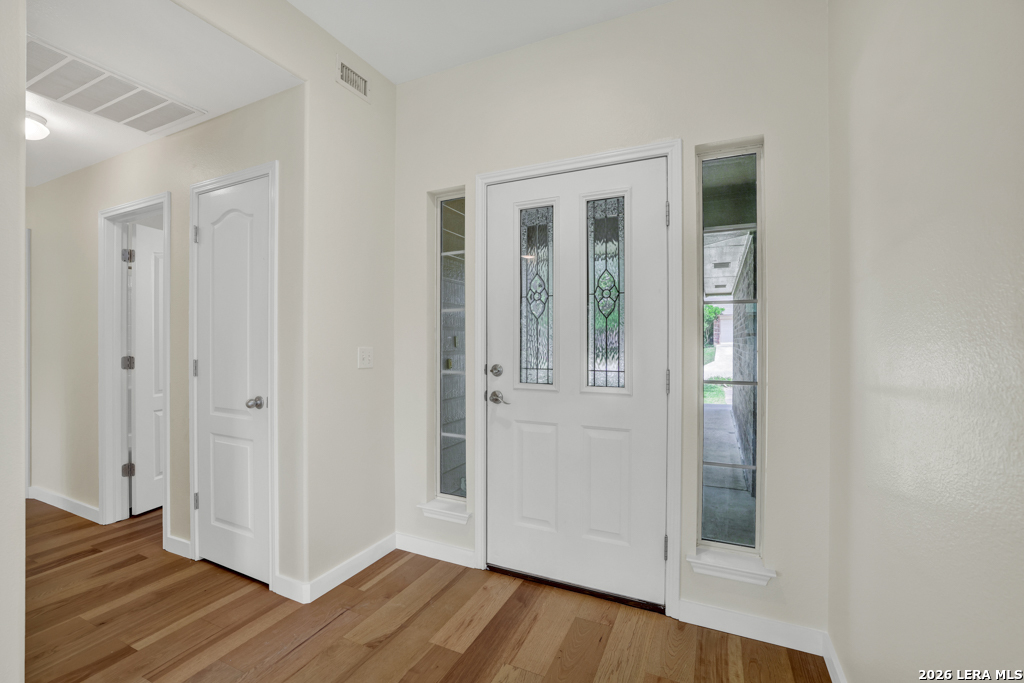 2116 Bentwood Drive New Braunfels TX 78130