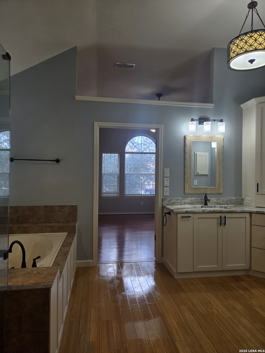 5850 Creekway San Antonio TX 78247