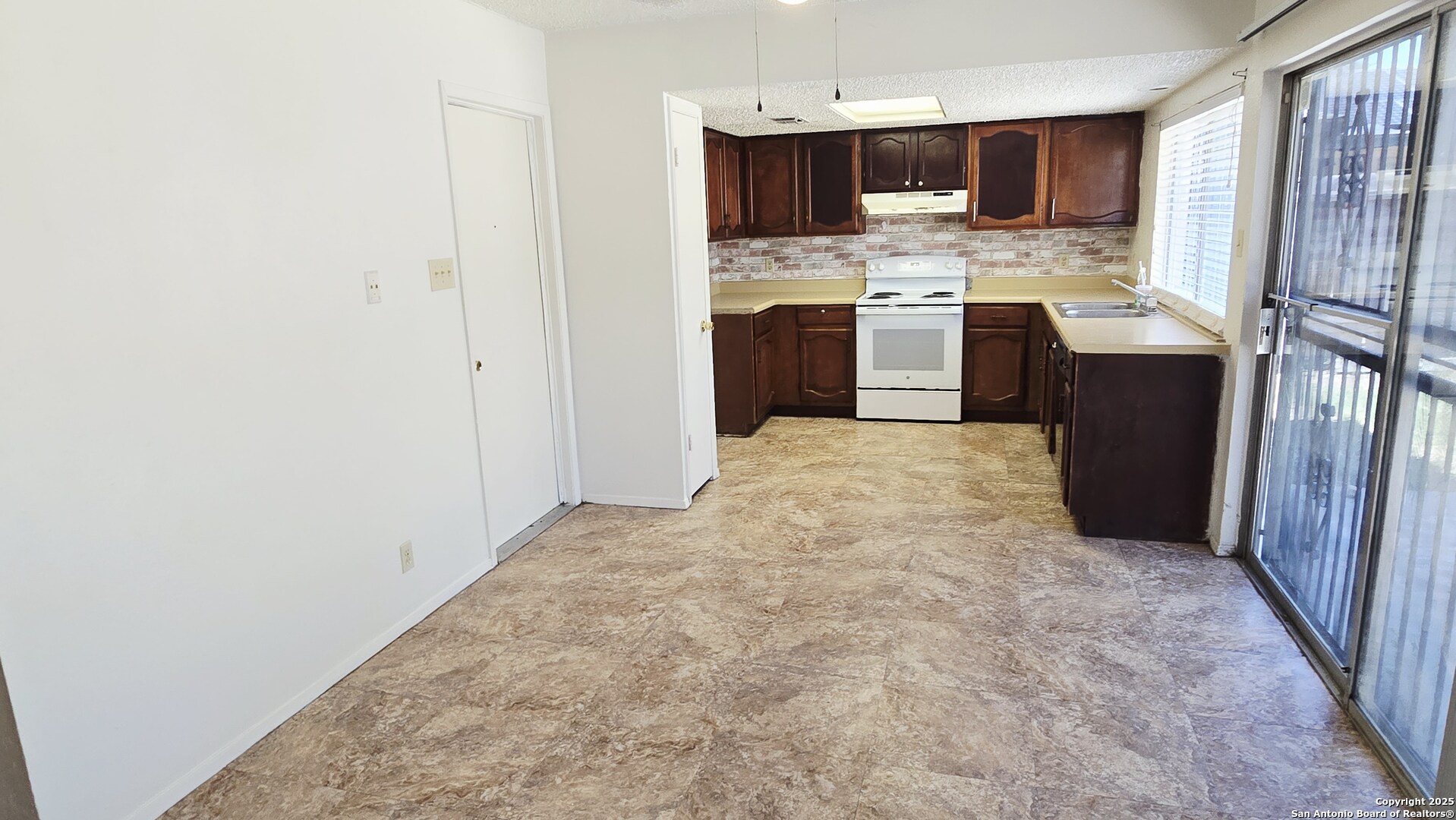 3043 Timber View San Antonio TX 78251