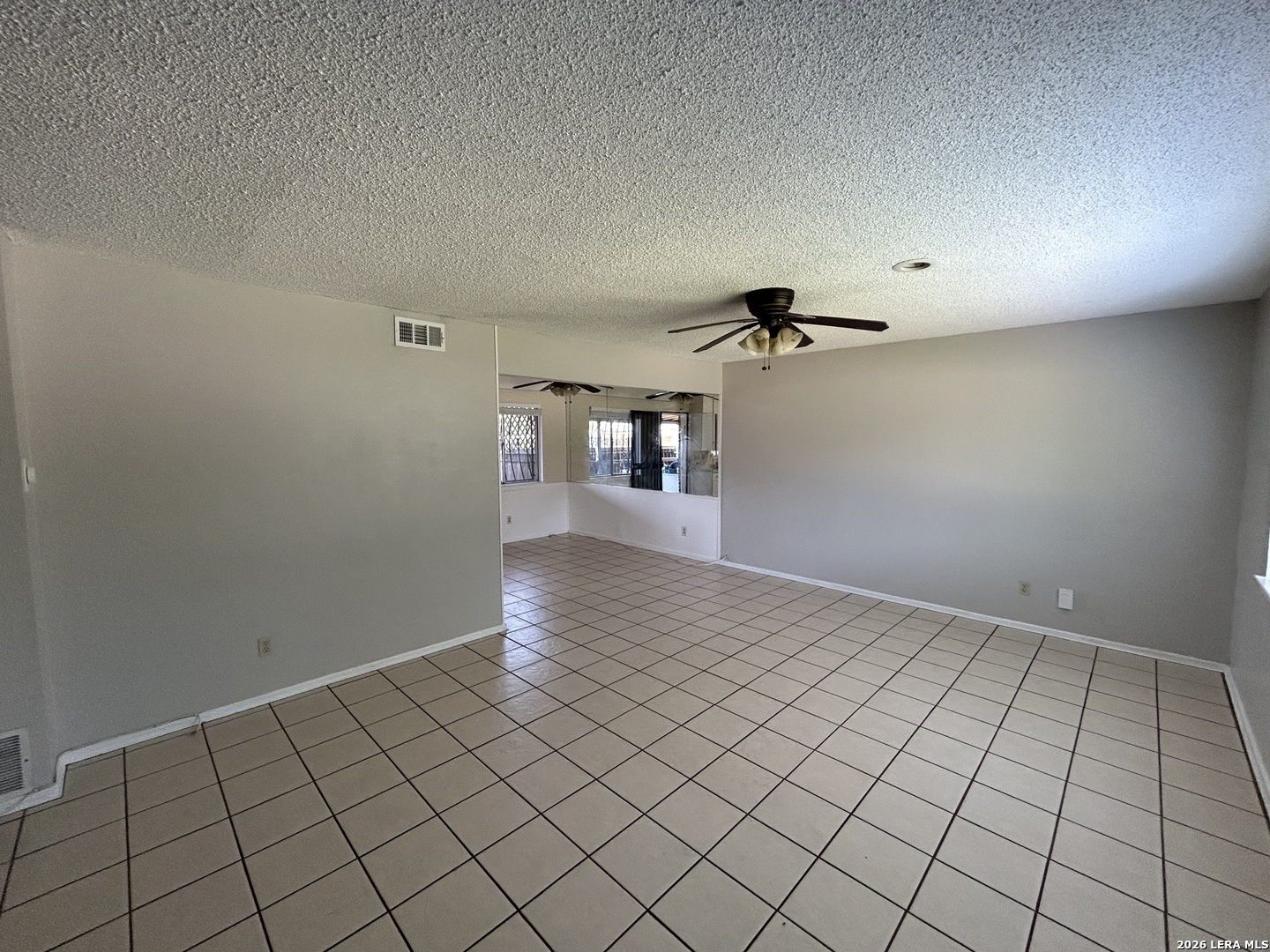 117 E Silver Sands Drive San Antonio TX 78216