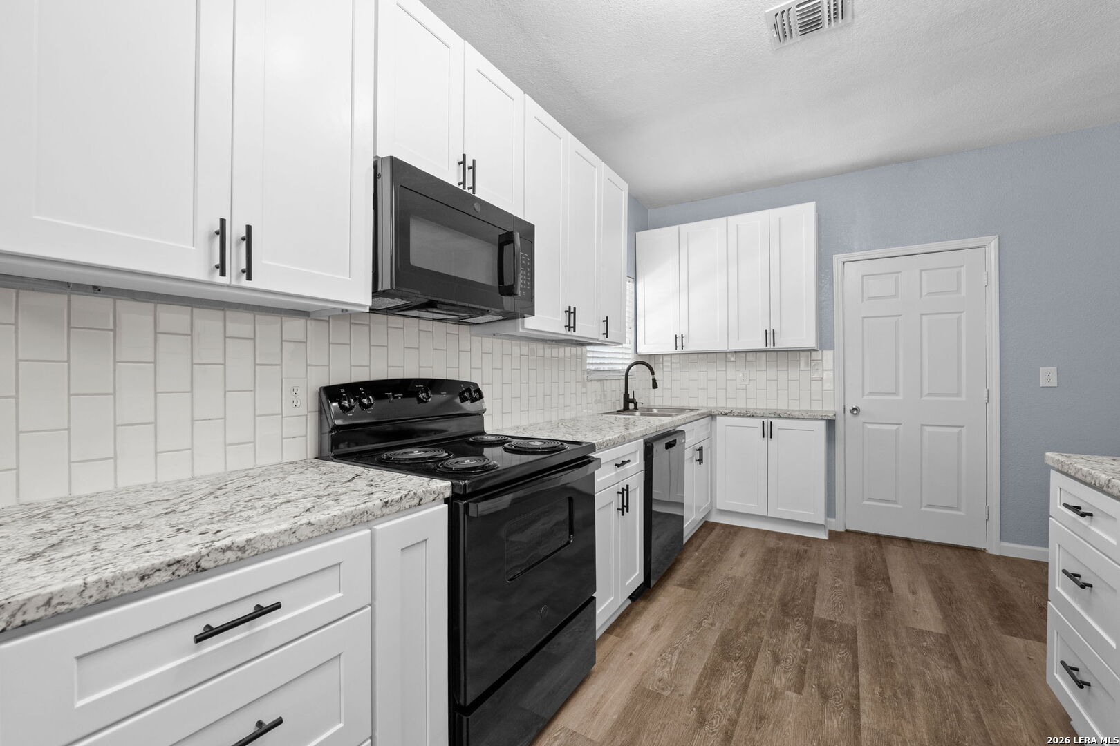 523 Bailey Avenue San Antonio TX 78210