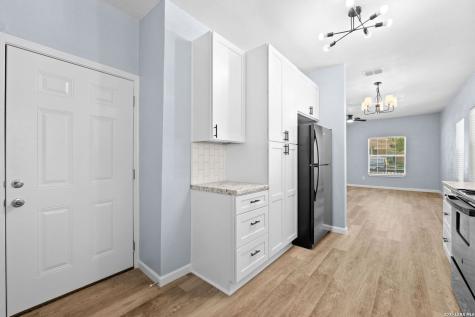 523 Bailey Avenue San Antonio TX 78210