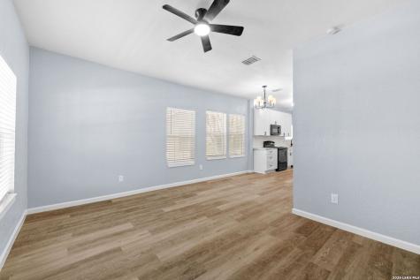 523 Bailey Avenue San Antonio TX 78210