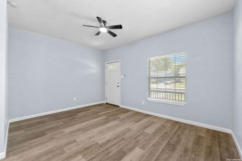 523 Bailey Avenue San Antonio TX 78210