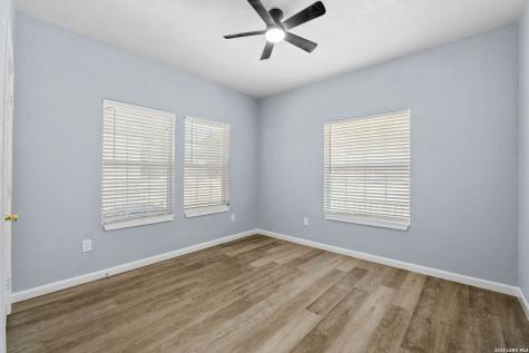 523 Bailey Avenue San Antonio TX 78210