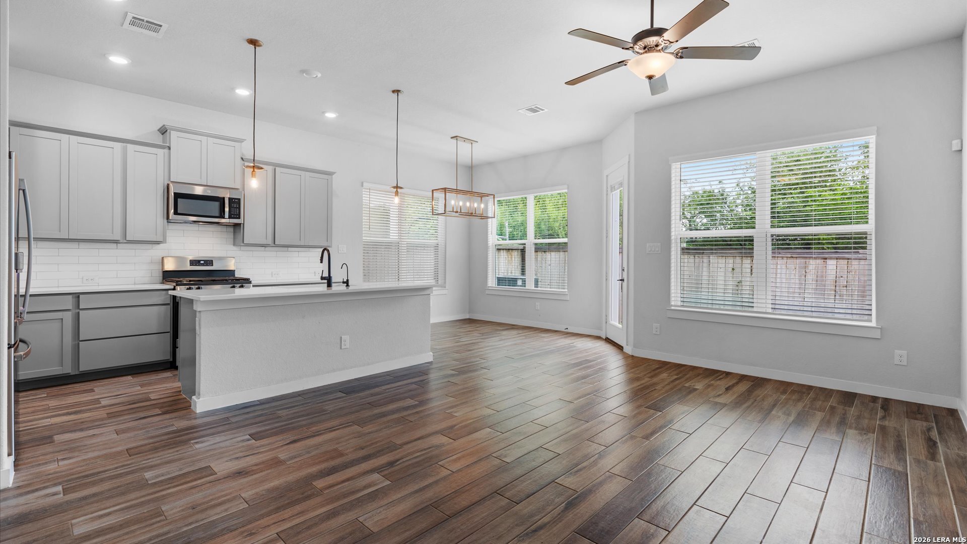 5843 Whitby Road San Antonio TX 78240