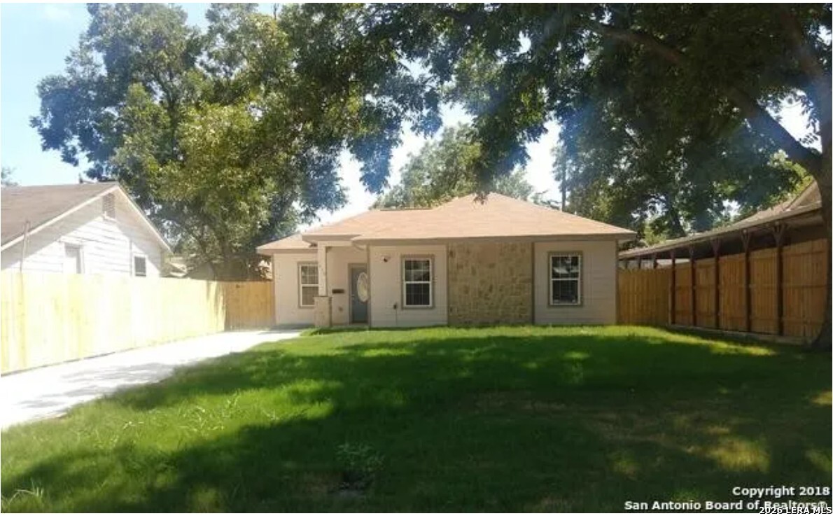 1418 W Hollywood San Antonio TX 78201